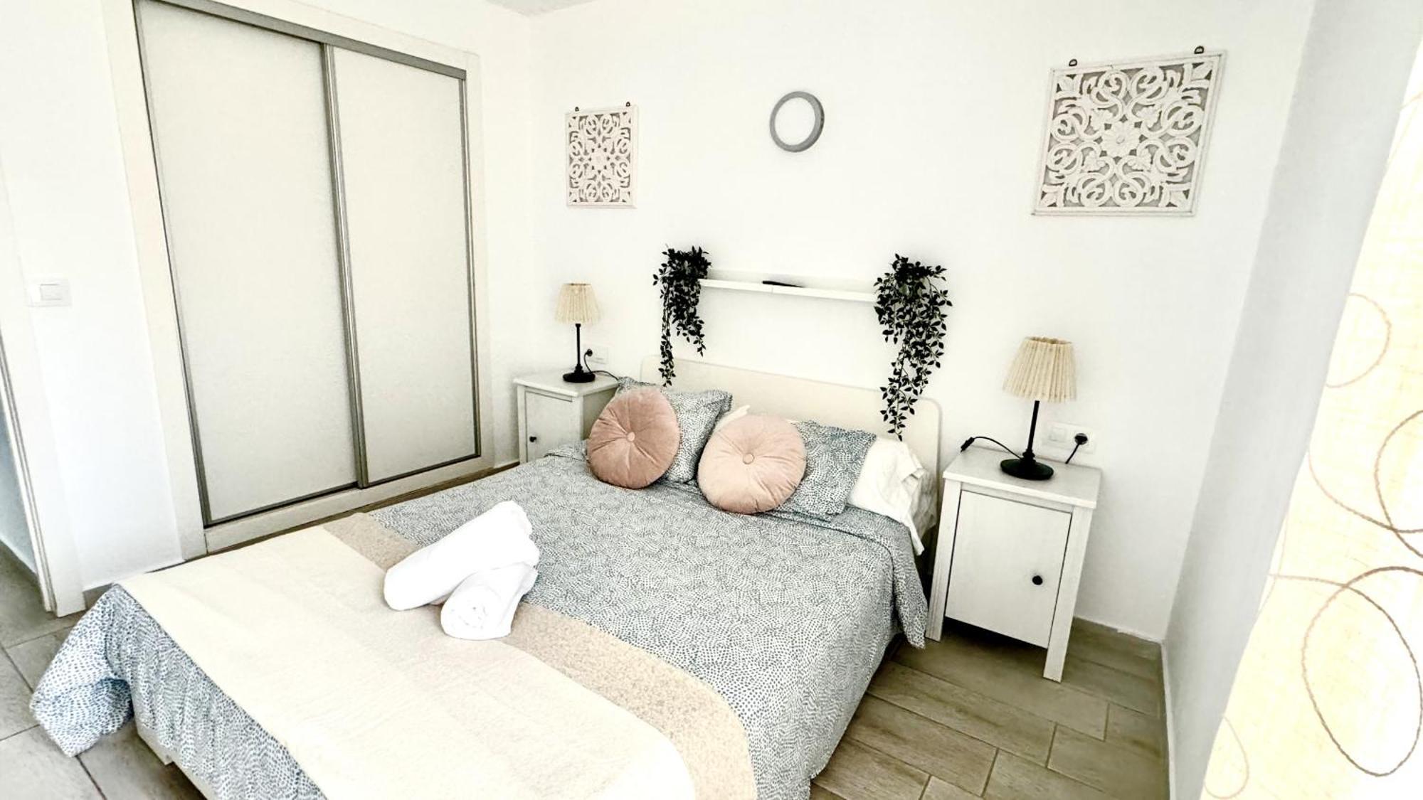 דירות לוס כריסטיאנוס Sur Y Sol Junto Al Mar By Deihu Experiences מראה חיצוני תמונה